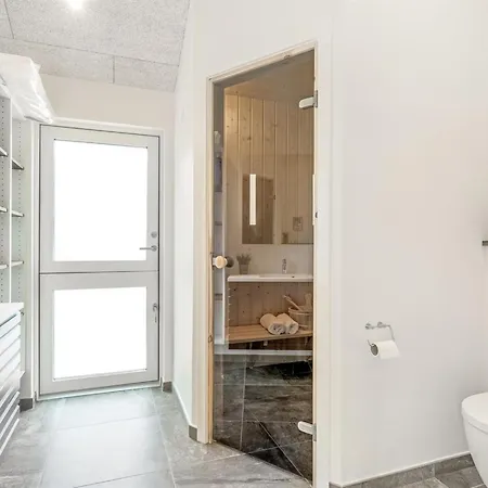 Merita - 600m From The Sea By Interhome *