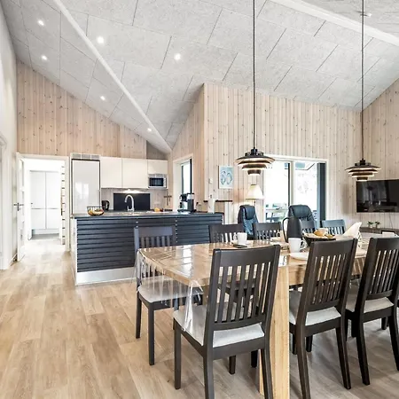 Merita - 600m From The Sea By Interhome